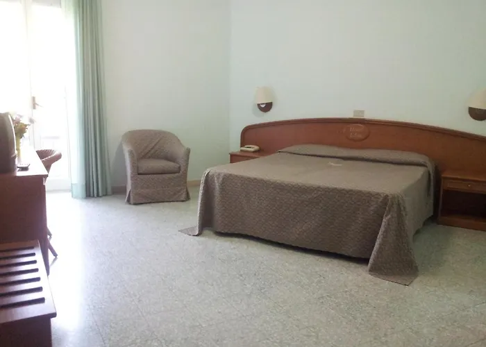 Hotel Eden